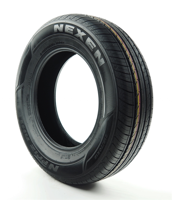 Opona Nexen N'priz RH1 215/70 R16 100H